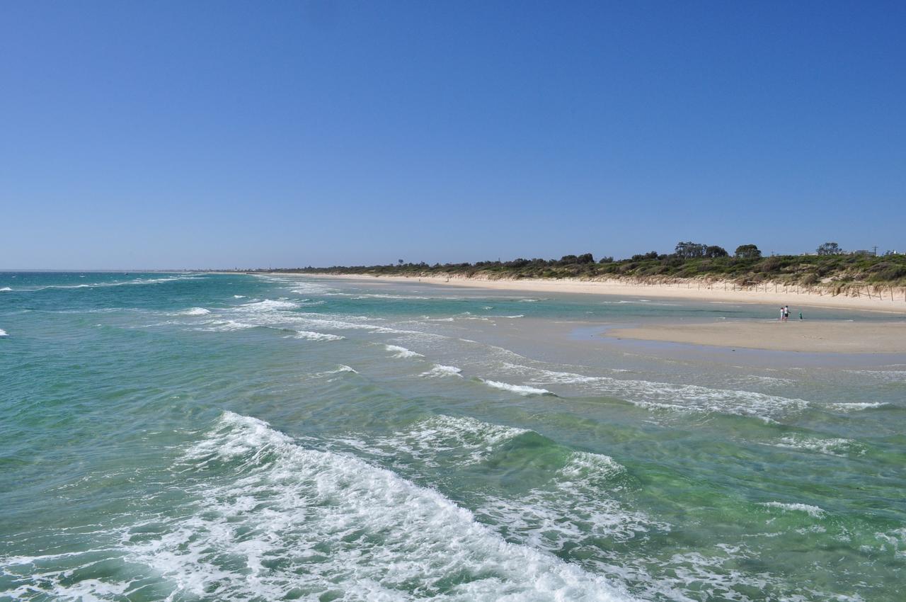 Sailaway Beach House Melbourne Ruang foto